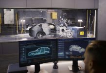 衝突安全性能の向上:インドの自動車製造における熱間プレス成形と冷間プレス成形の比較解析